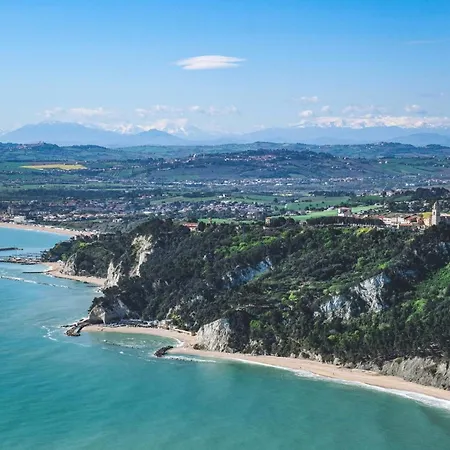 La Casa Di Agnese By Homes In Apartment